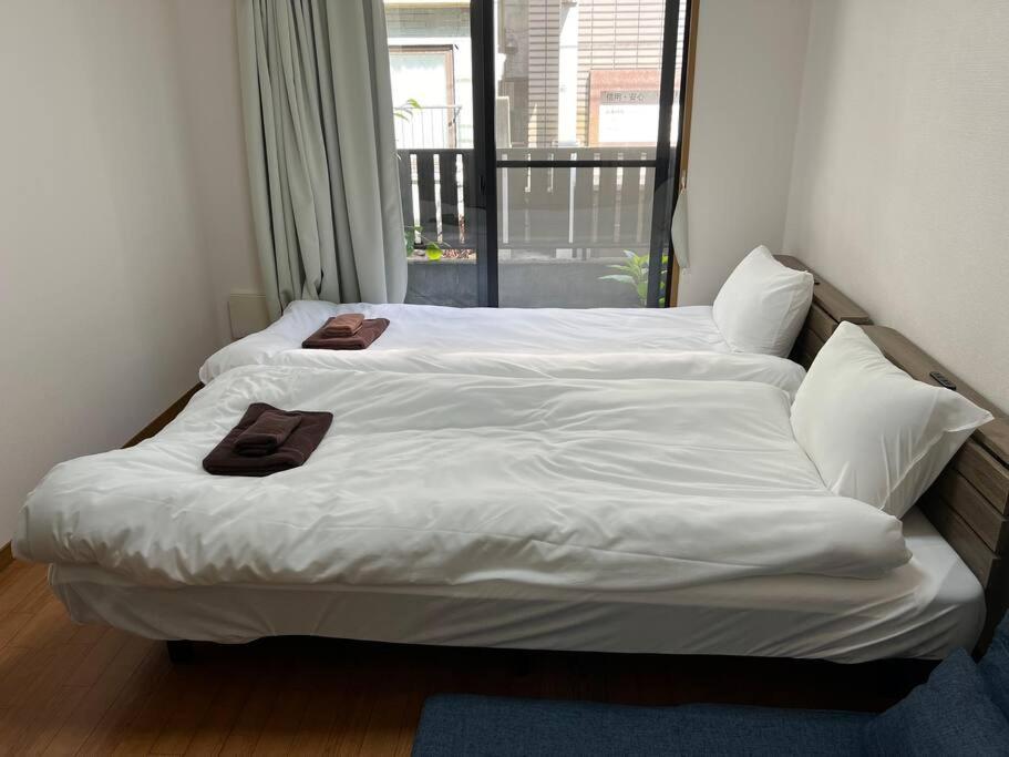 Apartamento Fuji Flat 新大久保駅から徒歩20秒 新宿駅も徒歩15分 有名レストラン多数 歌舞伎町も歩いて行けます